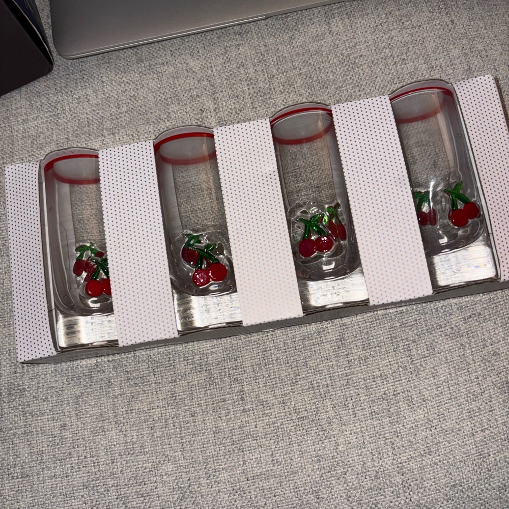 One icon cherry shot glass - Picture 2 of 6